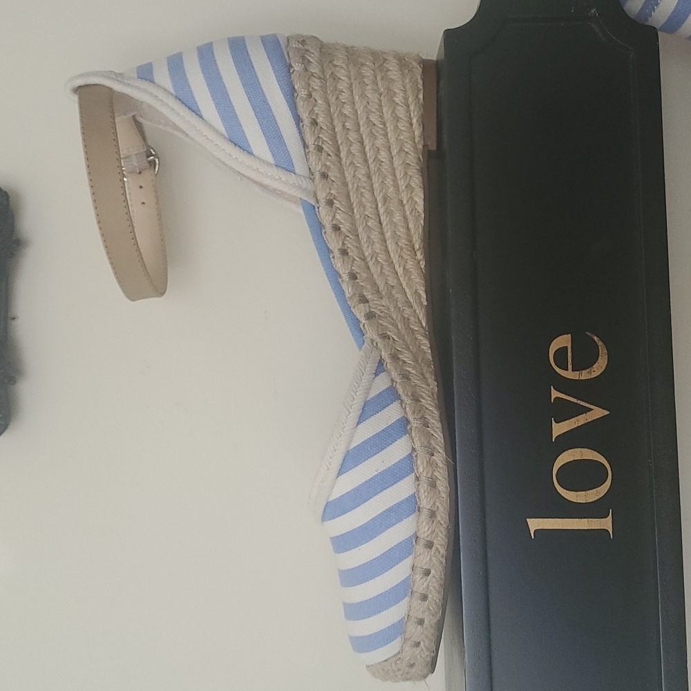 Crown & Ivy Nautical Blue White Stripe Espadrille Wedge - Picture 4 of 11
